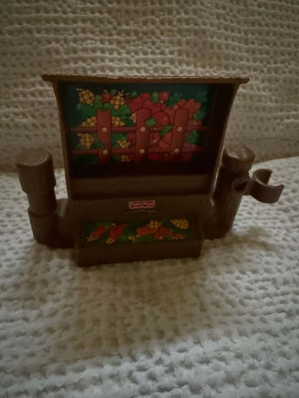 Fisher-Price Little People Thanksgiving Market Produce Stand Fence Accessory